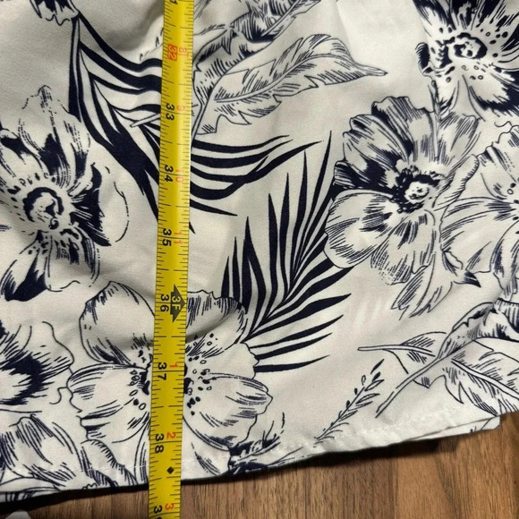 NWT Lulu's Tropical Sunshine White Floral Print Tiered Midi Dress Size Large - Picture 6 of 10